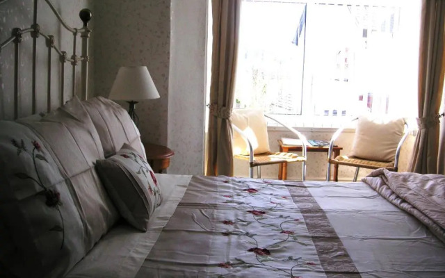 Ty Newydd B&B