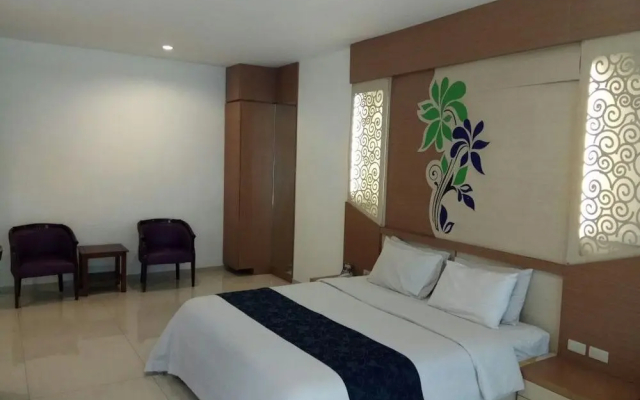Hotel New Puri Garden Bandara Semarang