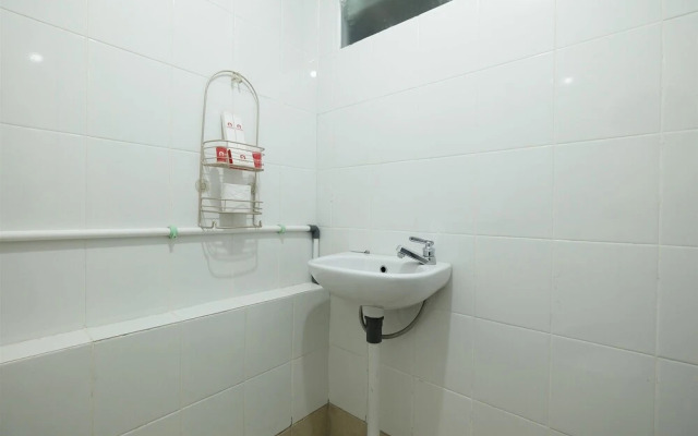 Exclusive 2Br Near Shopping Center Bassura City Apartment