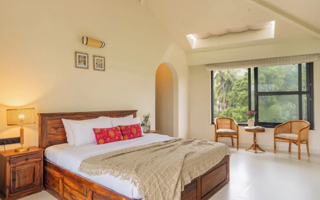 Water Edge by Akama Homes- 4Bhk Luxe