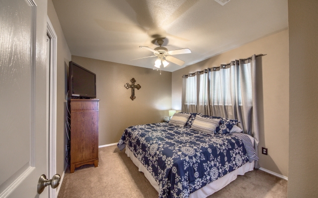 Chateau on The River WW D301302