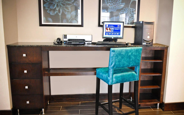 Hampton Inn & Suites Fultondale Birmingham I 65, AL