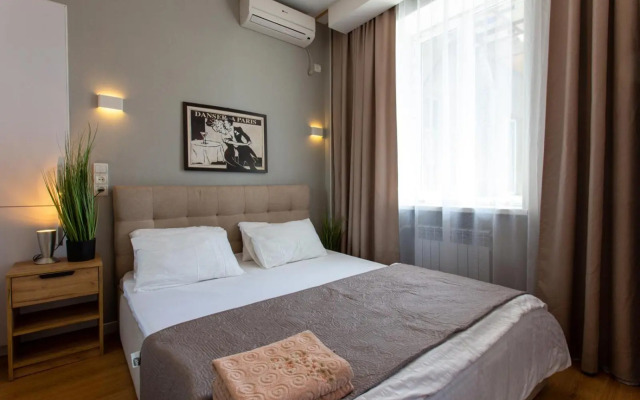 Modern studio beside metro Pushkinska, Universytet - Chernyshevska str. 95-7