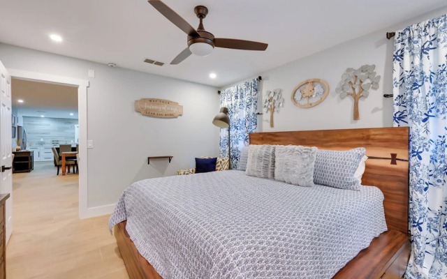 Inverness Getaway ~ 4 Mi to Henderson Lake!