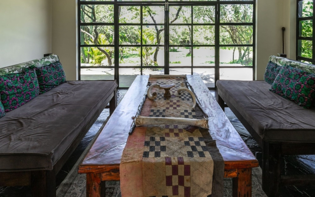 Punda Milias Nakuru Camp
