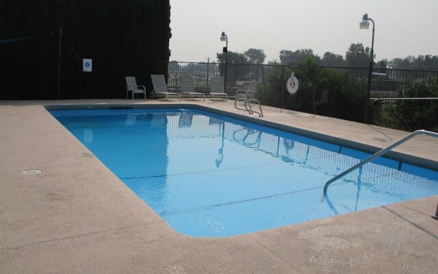 Studio 6 Kennewick, WA - Tri-Cities