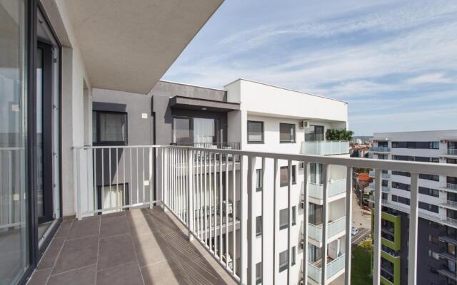 No. 11 - The Penthouse in City Center