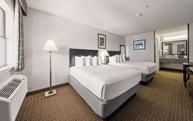 Days Inn by Wyndham Round Rock