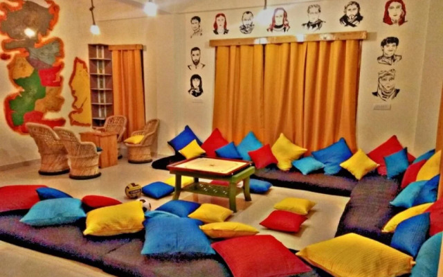 Whoopers Hostel