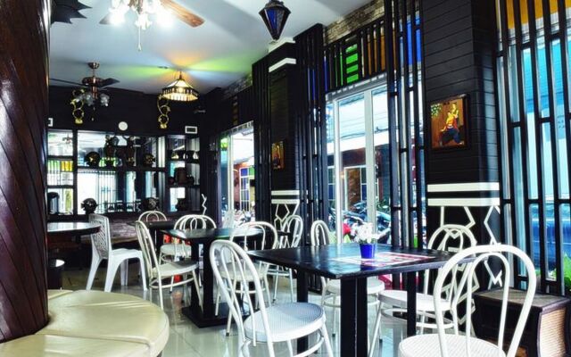 Hotel The Journey Patong New