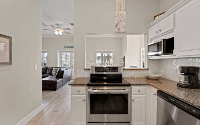 Coastal Fantasea by Destin Getaways