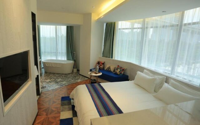 Aizhu Boutique Theme Hotel