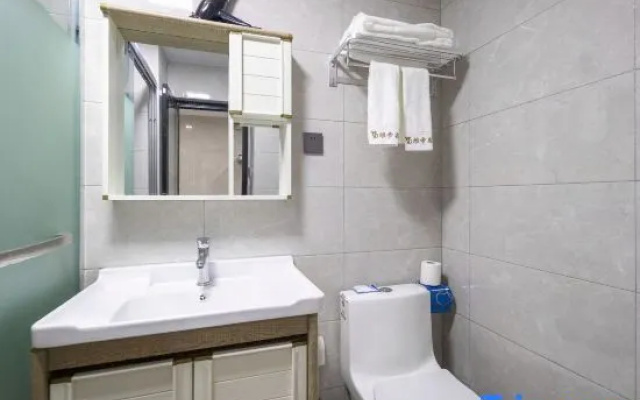 Vidike Hotel (cdf Haikou International Duty Free City)