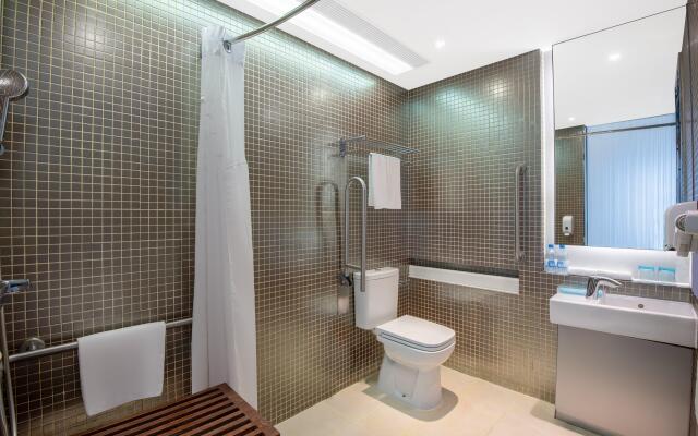 Holiday Inn Express Kowloon East