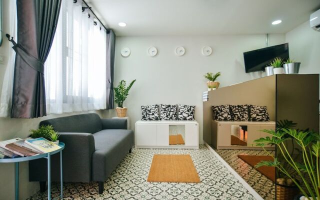 To Sleep Poshtel @DonMuang