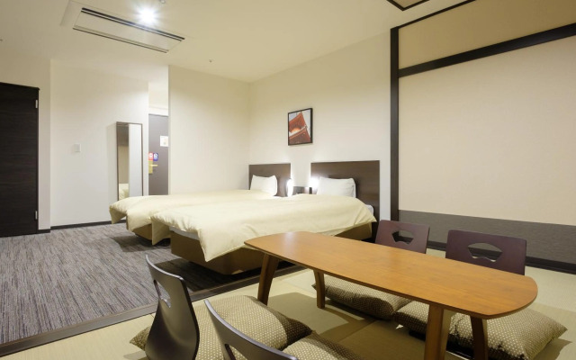 The Premium Hotel in Rinku