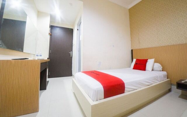 RedDoorz @ Boulevard Panakkukang Mas