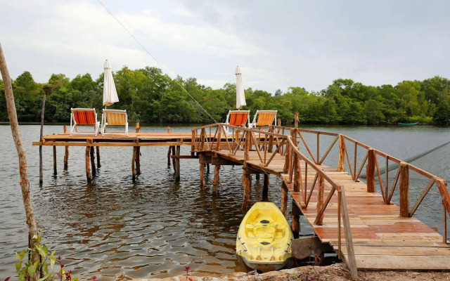 Dormstay Riverside Hostel Phu Quoc