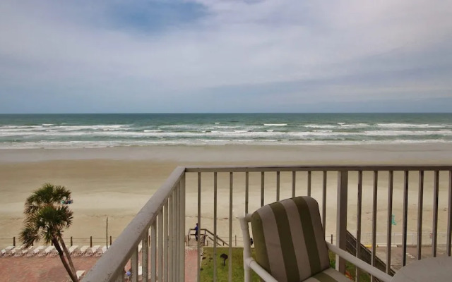 Sea Coast Condominium 518