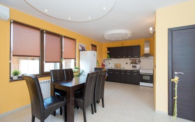 Guesthouse Ana-Val