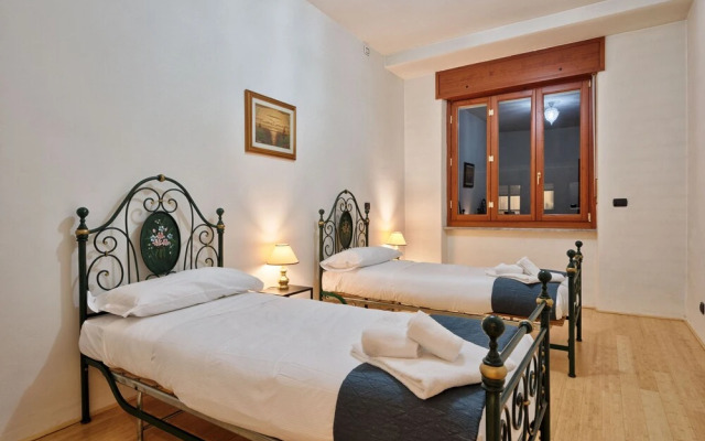 Roomy Apartment Borgo San Paolo