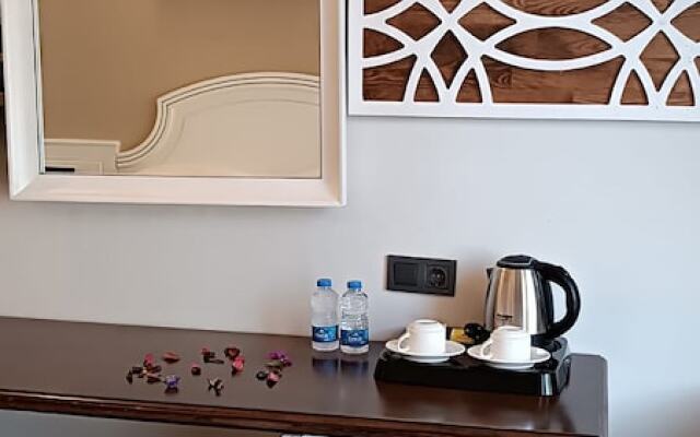 Polari̇s Hayat Motel