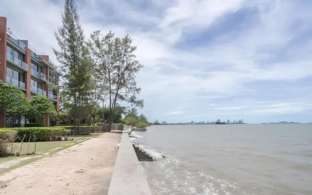 Sandbox Beachfront Villa3
