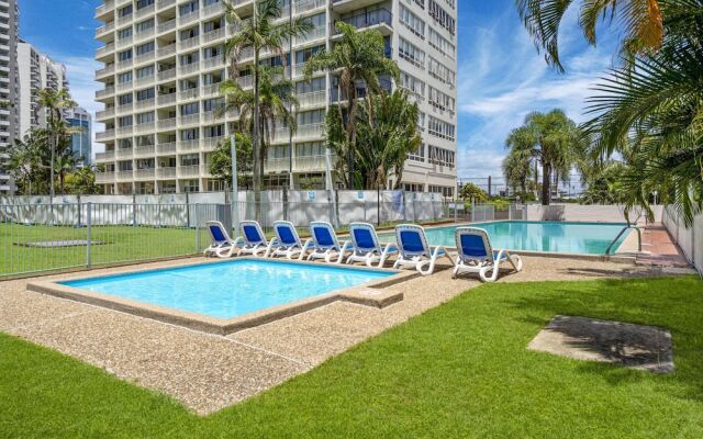 Condor Surfers - Coastal Letting Co
