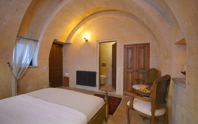 Maya Cave Hotel