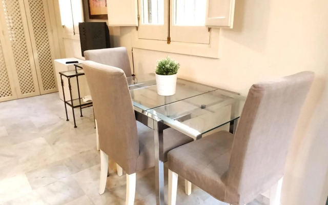 Bright Apartment at Santa Cruz 4 pax Parking Opc