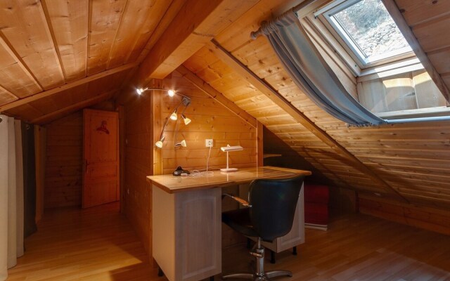 Beautiful Holiday Home in Le Cheylard with Fireplace