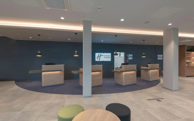 Holiday Inn Express Munich North by IHG