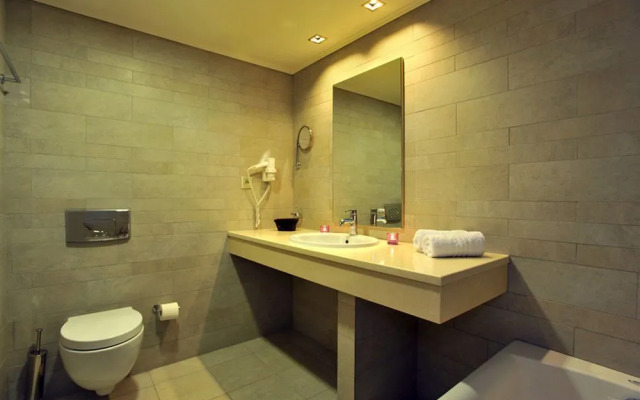 Hotel Porto Plaza Beach Resort