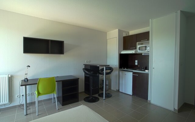 Kosy Aparthotel Campus del Sol Esplanade