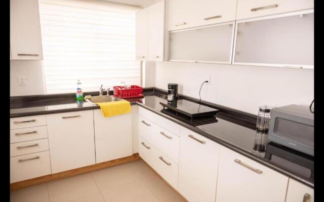 4 Master Suite for 2 People