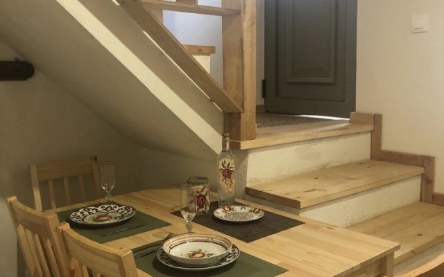 Orpheus and eyrydice boutique apartments