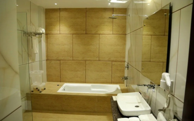 The Royal Bharti Hotel