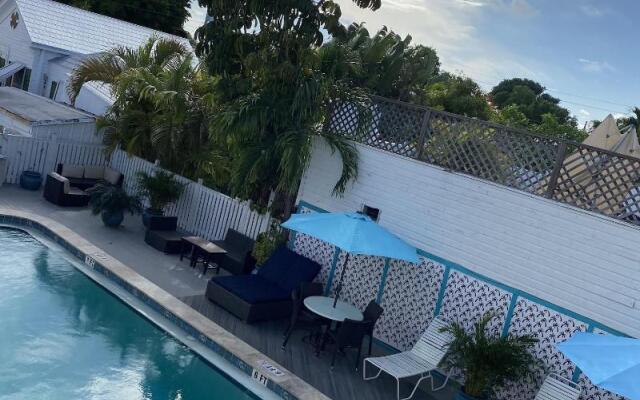 The Palms Hotel
