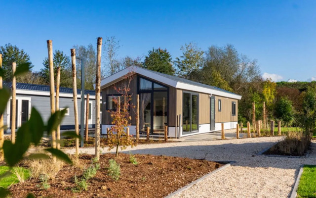 Resort De Kraaijenbergse Plassen 13393