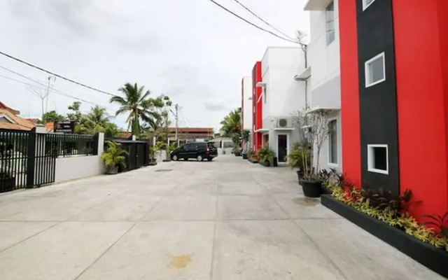 RedDoorz Plus Syariah @ Polamas Andalas