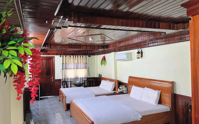 Hotel Nam Song Hau – Guest Rooms – Can Tho