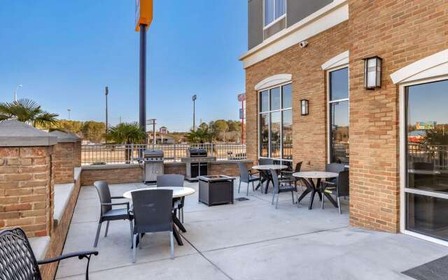 Comfort Suites Florence I-95
