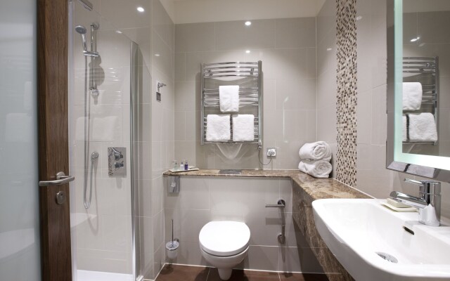 Wivenhoe House Hotel