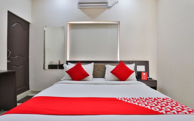 Oyo 22551 Hotel Ssv