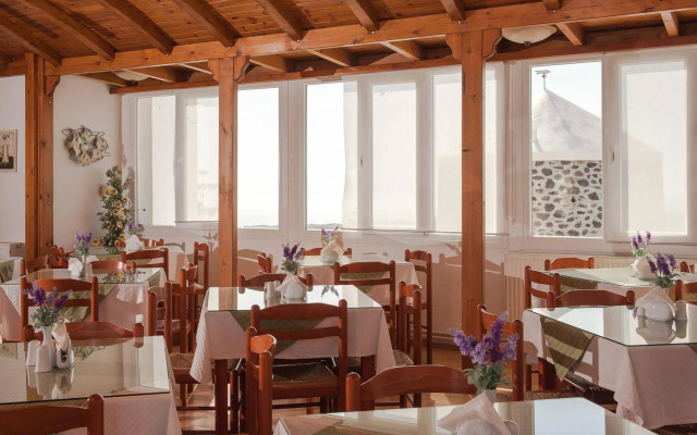 Milos Villas Hotel