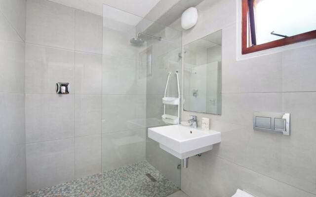 San Lameer Villa Rentals 10419