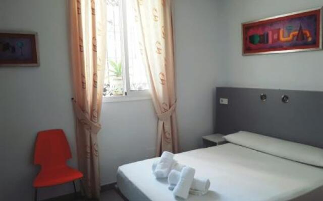 Hostal Pension Bruselas