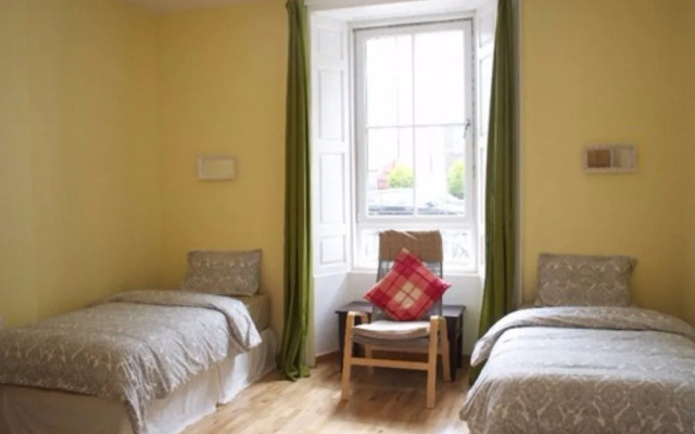 Centre Townhouse