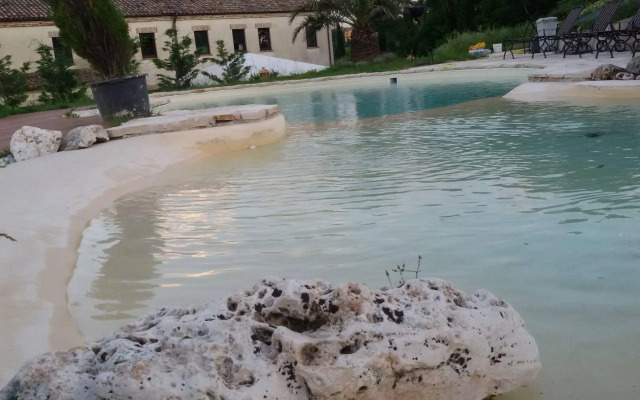 Martines Club Resort & Mandalay SPA