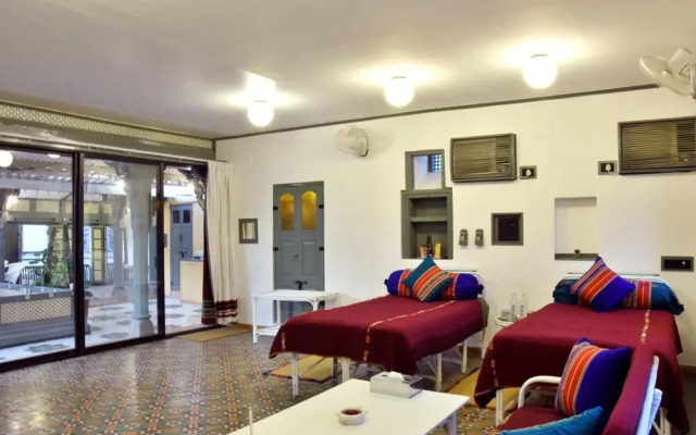Mangaldas Ni Haveli I by The House of MG